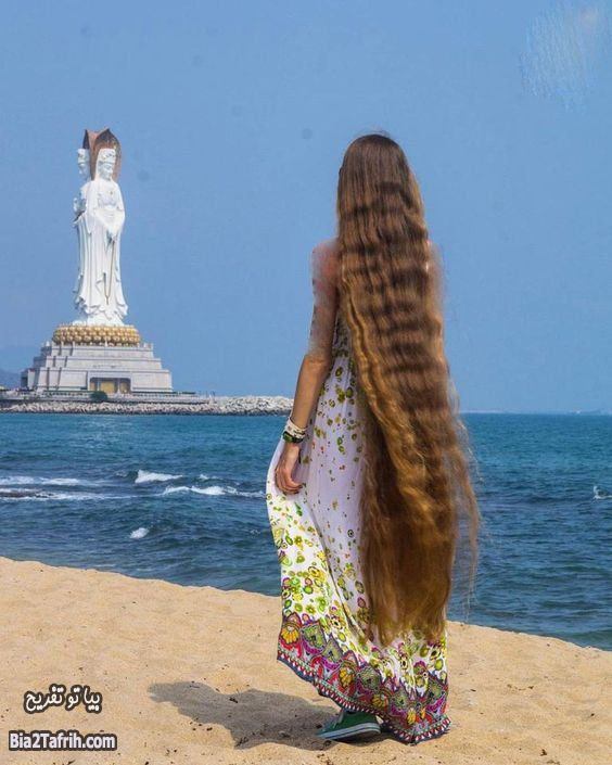 تصاویر و عکس های جالب و دیدنی و دیدنی از مو بلندترین دختر دیدنی و زیبای جهان در کشور روسیه