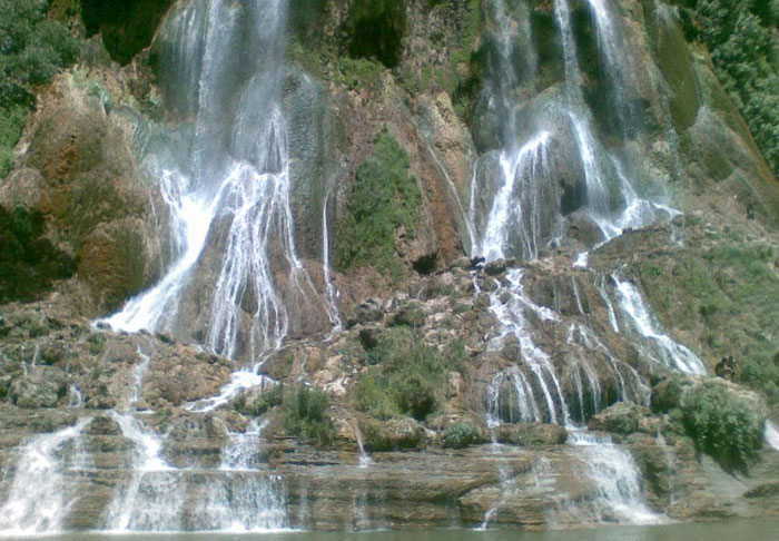 تصاویر و عکس های بسیار دیدنی از زیباترین آبشارهای ایران (+توضیحات)